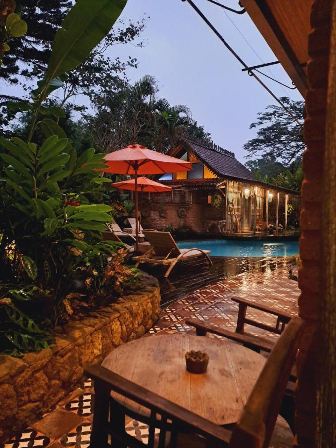 Ayu Dira Heritage House Ubud  Exterior photo