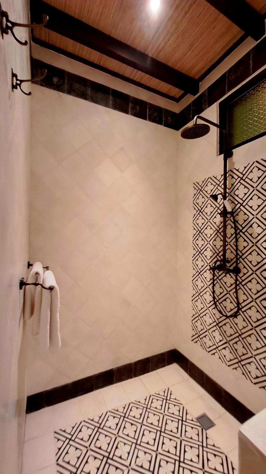 Ayu Dira Heritage House Ubud  Exterior photo