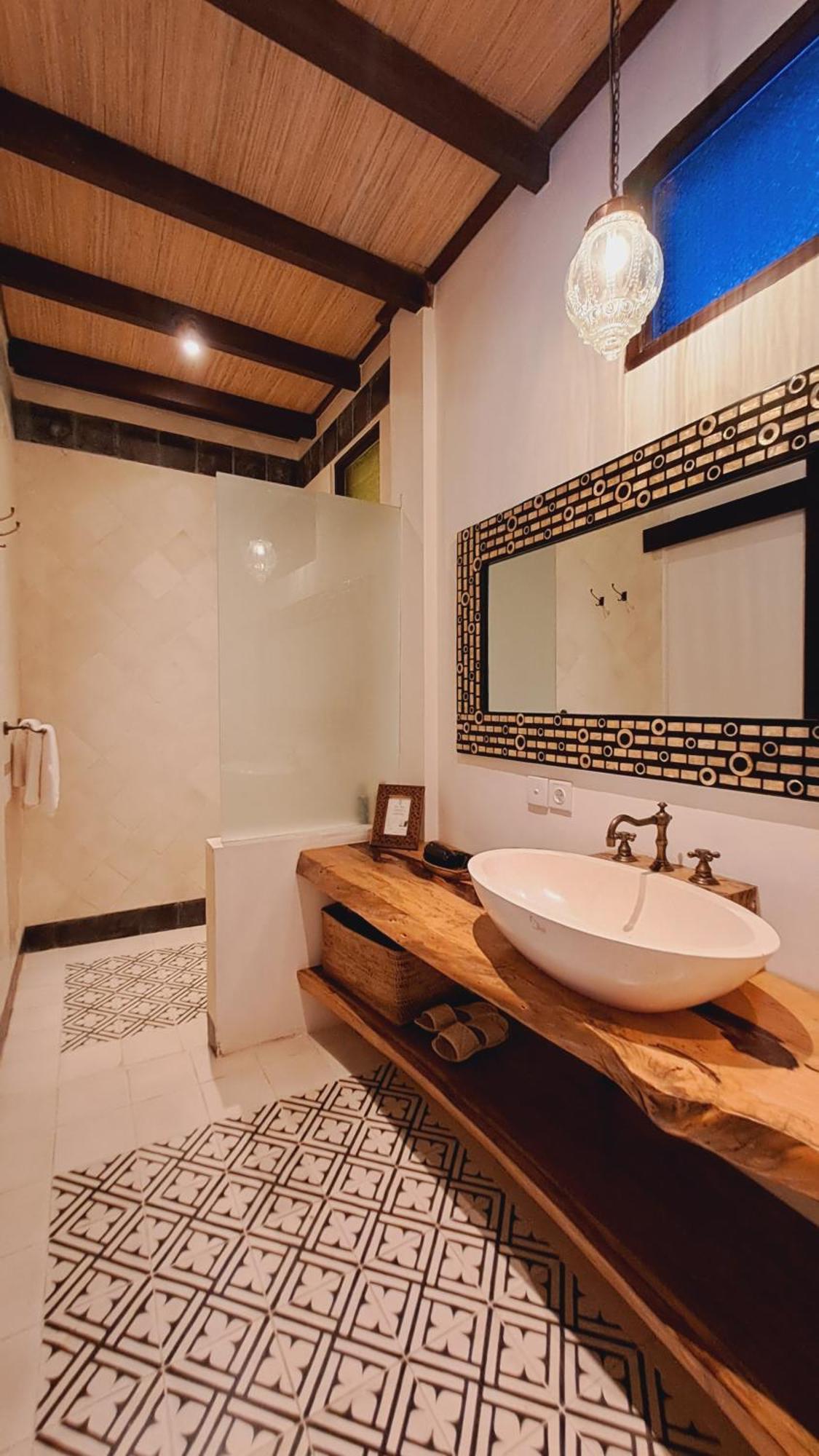 Ayu Dira Heritage House Ubud  Exterior photo